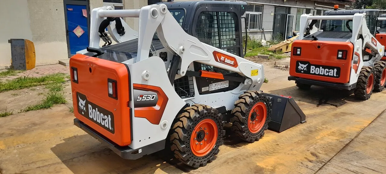 Мини-погрузчик Bobcat S530